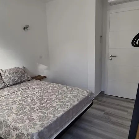 Garden - 22 Guests - 2 Pools Вилла