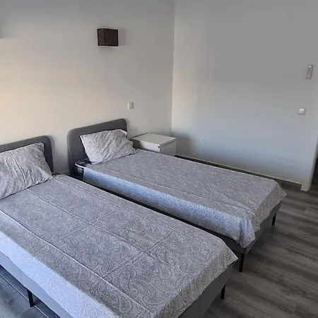 Garden - 22 Guests - 2 Pools Albufeira