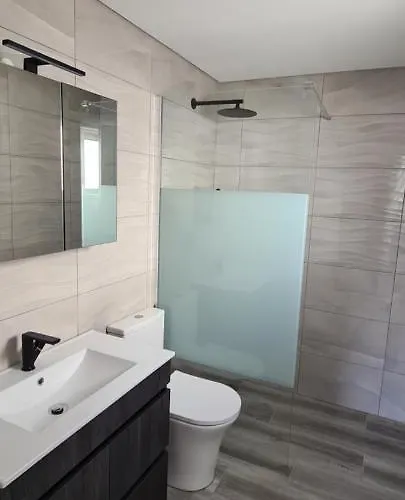 Garden - 22 Guests - 2 Pools 别墅